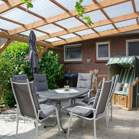 Voß, 65260 Ferienhaus Moormerland